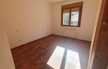 MAGNÍFICO INDEPENDIENTE EN BECERRIL DE LA SIERRA BEC-1001